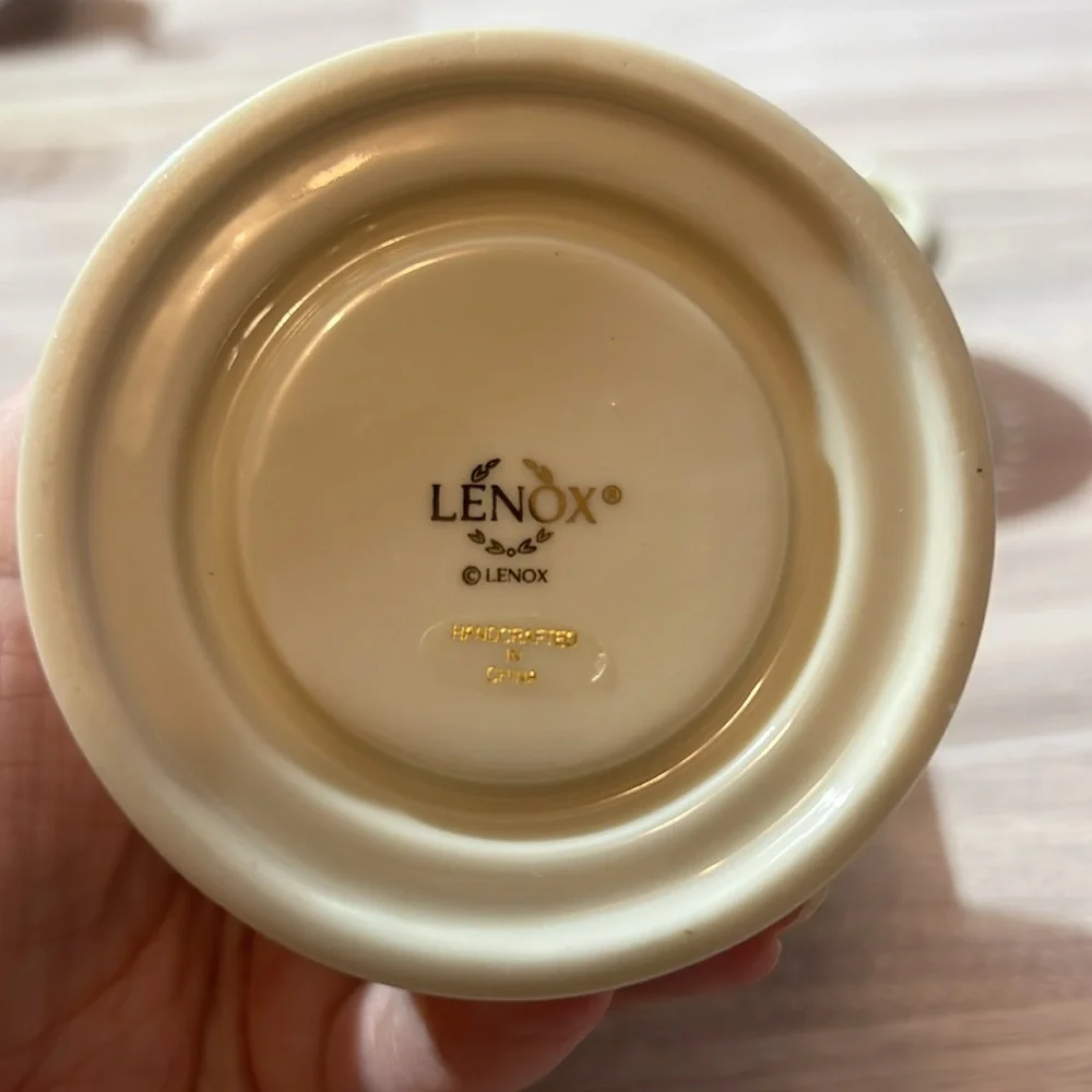 Lenox pierced China votives 2 pieces decorated with 24 karat gold